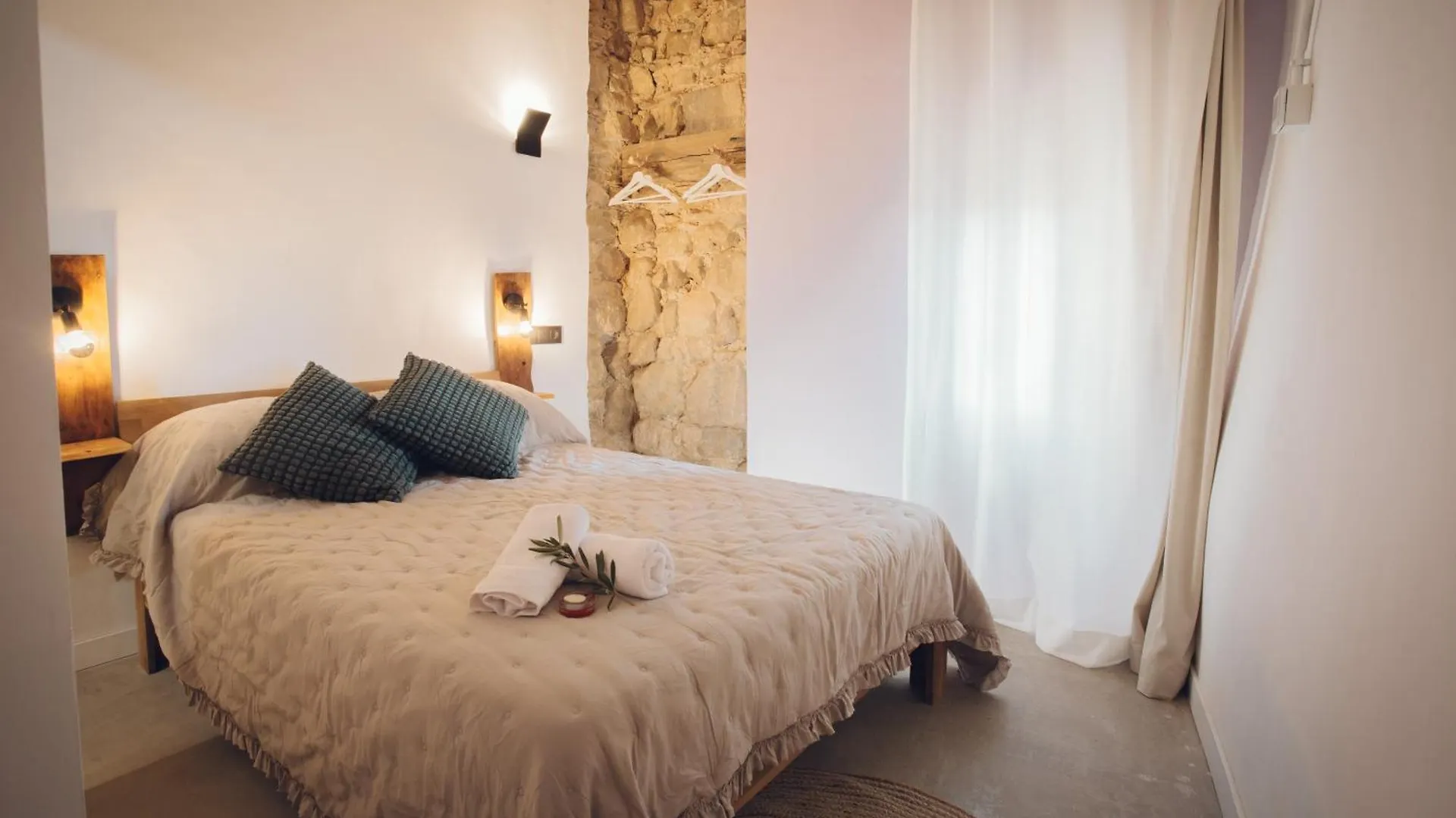Castell De L'Aguda Hotel Tora de Riubregos Spain